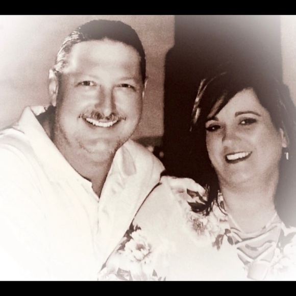 Meet your Posher, Mmisty - Picture 1 of 1